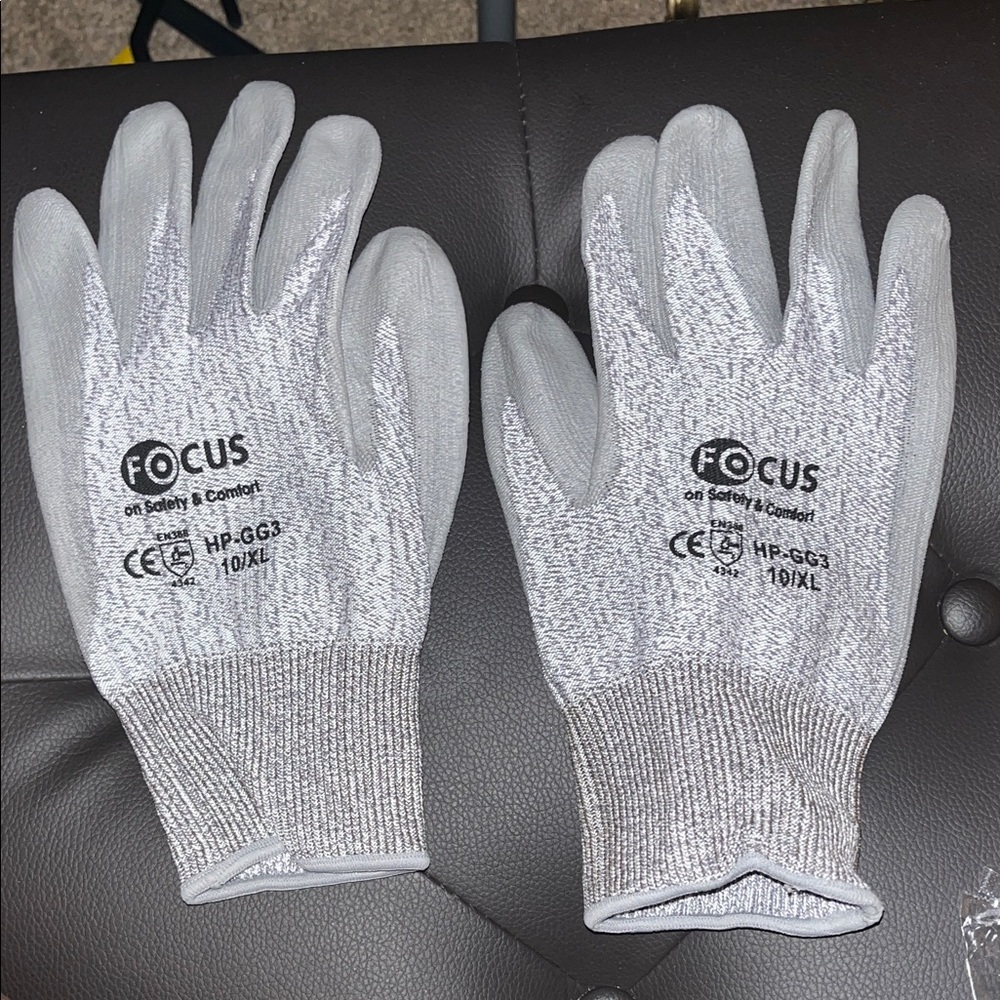 Focus Gray Safety Gloves for Men